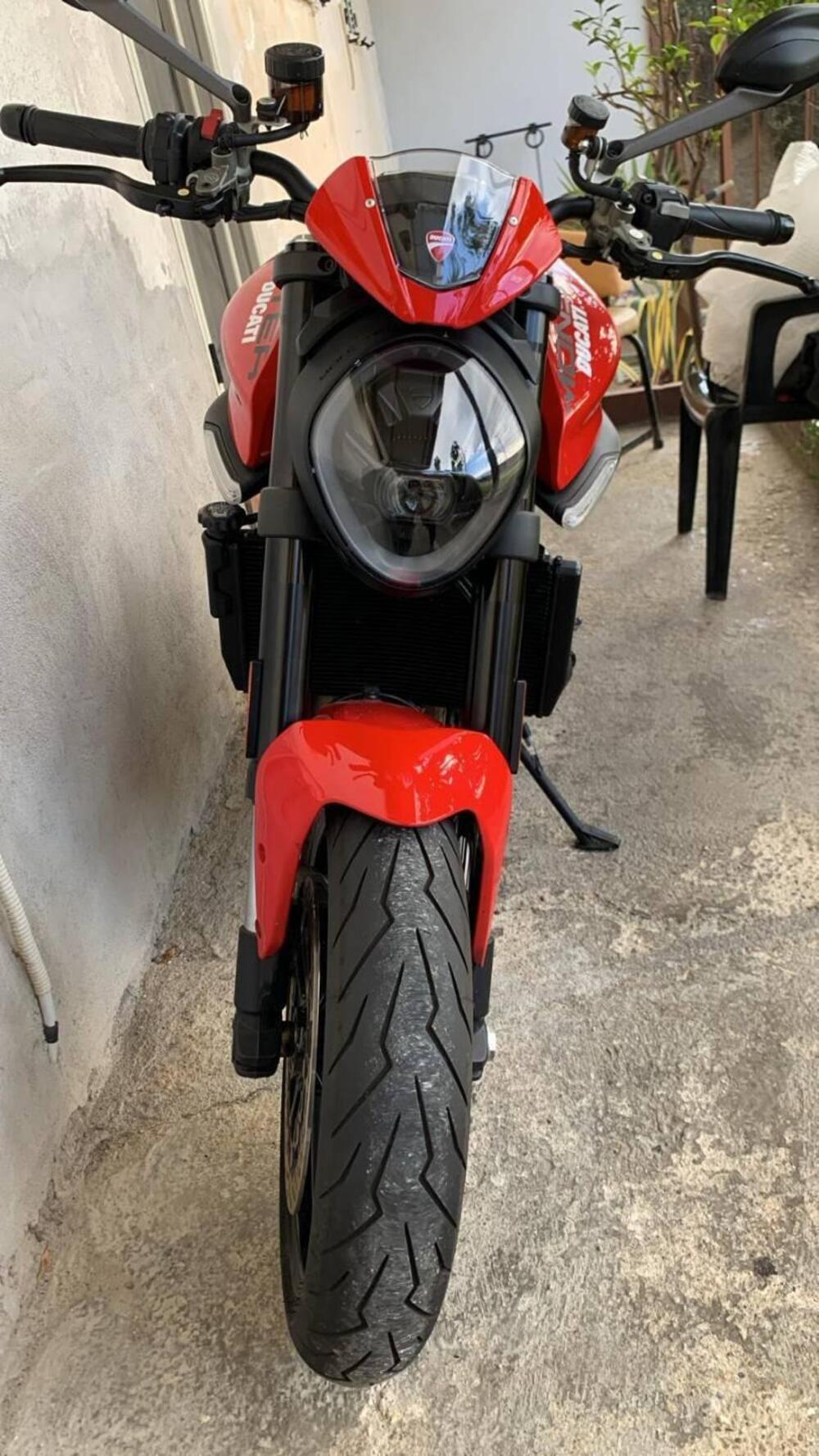 Ducati Monster 937 + (2021 - 25) (3)