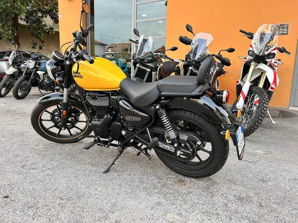 Royal Enfield Meteor 350 (2021 - 26) (4)