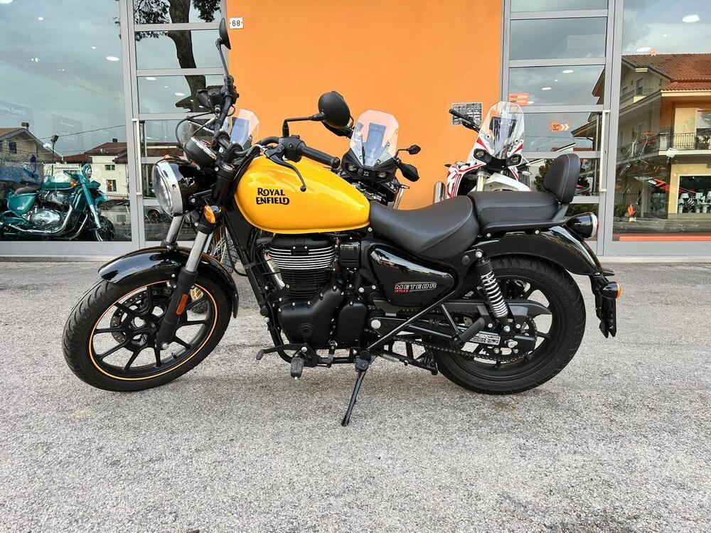 Royal Enfield Meteor 350 (2021 - 26) (3)