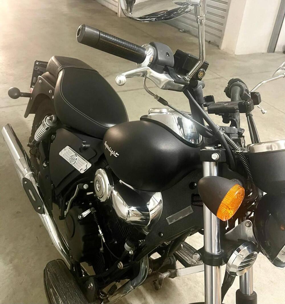 Keeway Motor Superlight 125 (2021 - 26) (10)