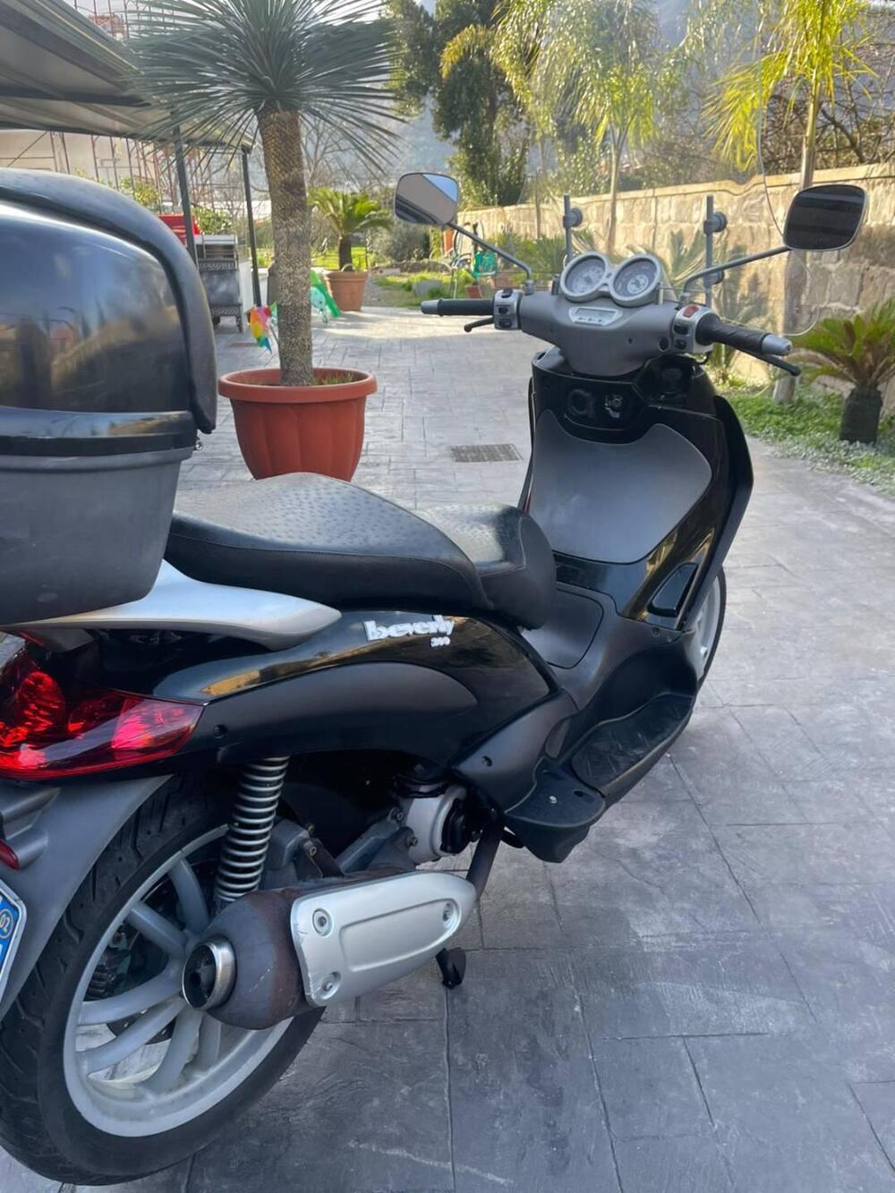 Piaggio Beverly 200 (2002 - 03) (4)