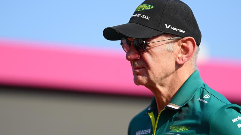 F1. Perch&eacute; l&rsquo;Aston Martin AMR26 &egrave; arrivata in ritardo ai test di Barcellona? Ecco la spiegazione di Adrian Newey