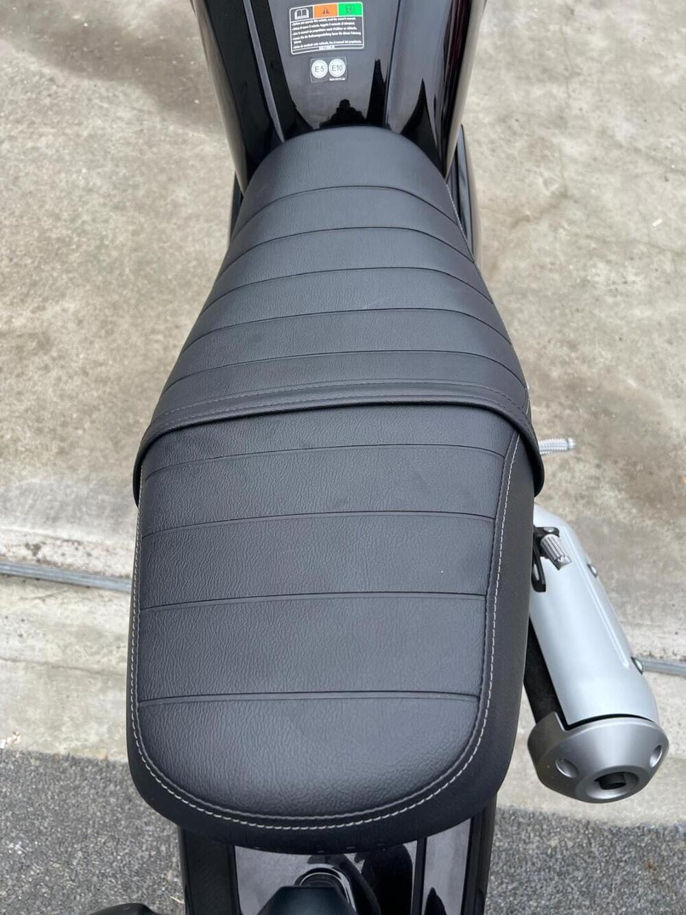 Yamaha XSR 125 Legacy (2022 - 24) (8)