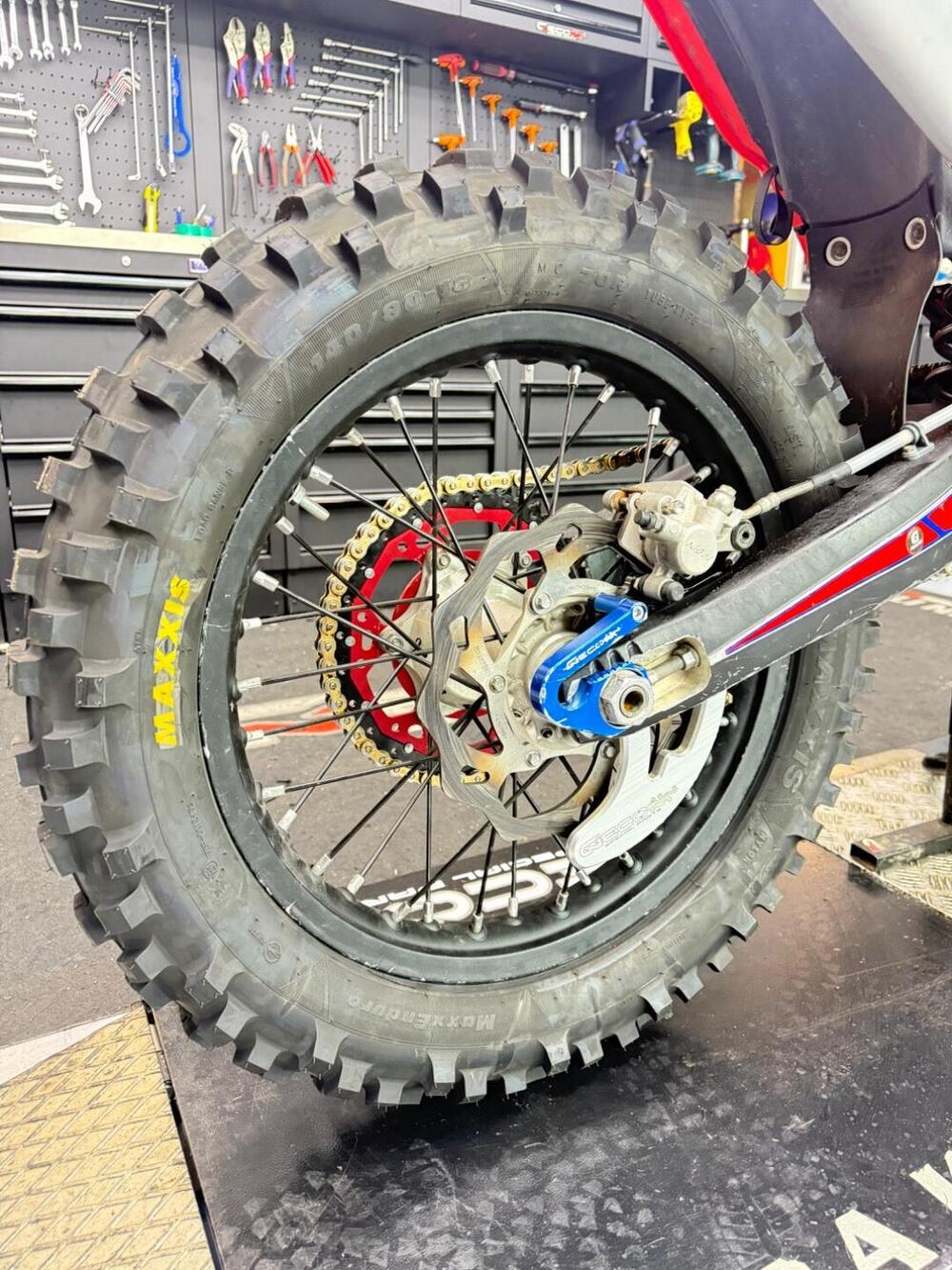 Betamotor RR 250 2T Enduro Race (2025) (2)