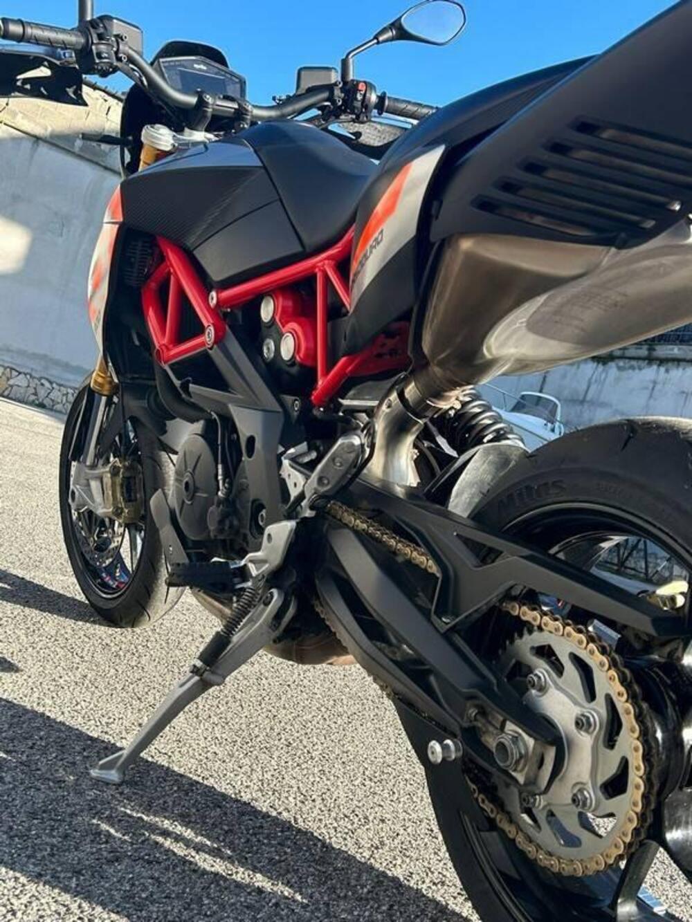 Aprilia Dorsoduro 900 (2017 - 20) (4)