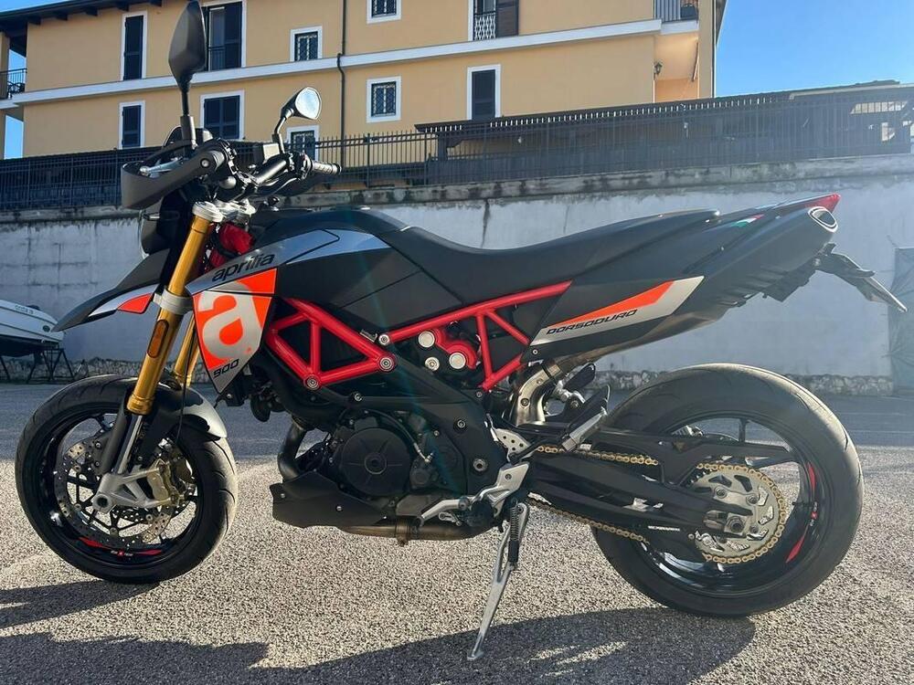 Aprilia Dorsoduro 900 (2017 - 20) (5)