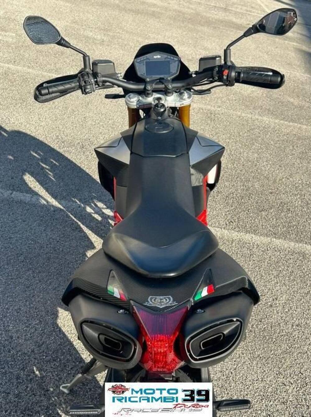 Aprilia Dorsoduro 900 (2017 - 20) (15)
