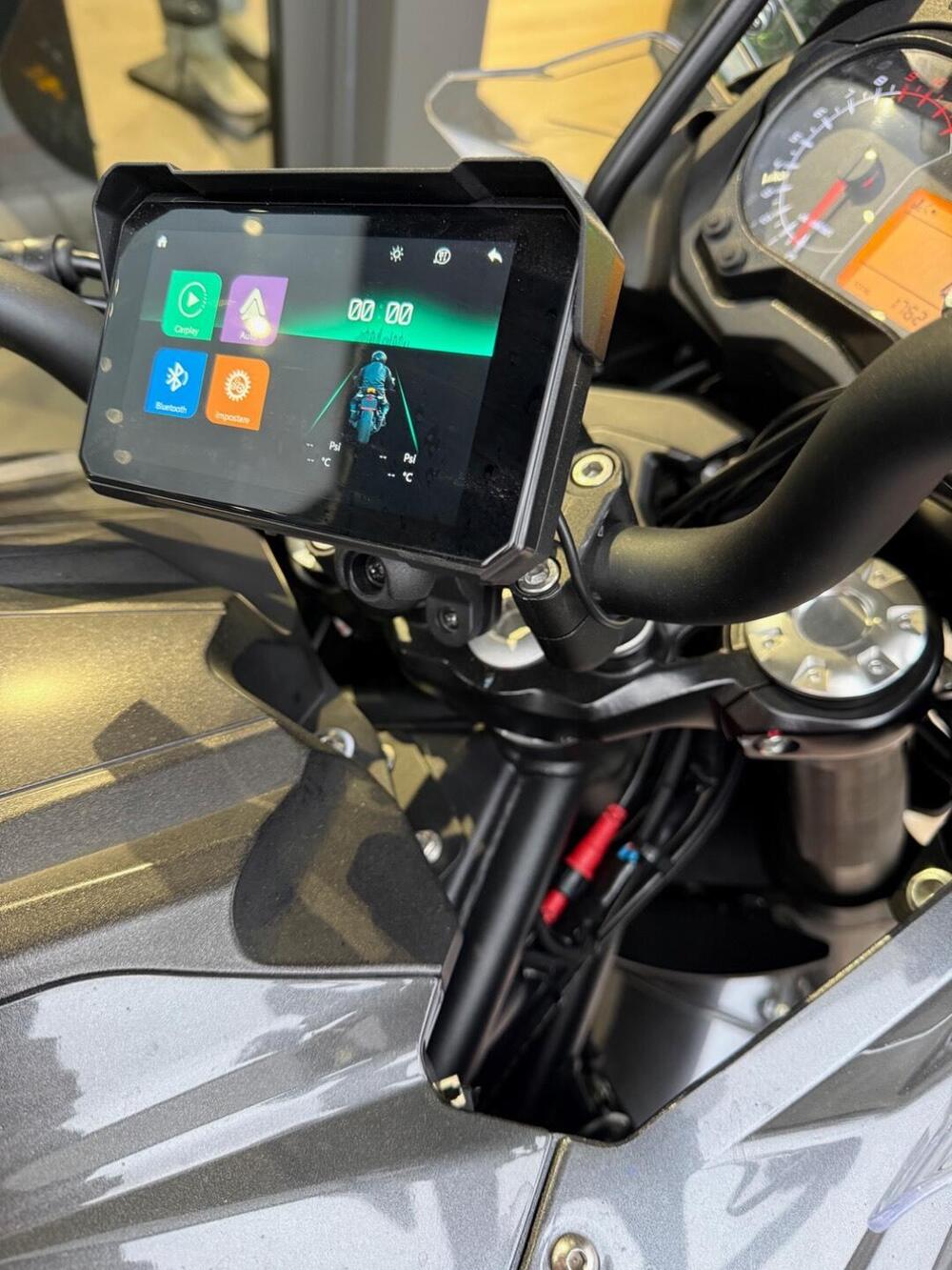 Benelli TRK 502 ABS (2017 - 20) (9)