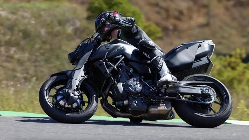 Furion F1: cos&igrave; la Yamaha MT-07 diventa ibrida e con trazione integrale