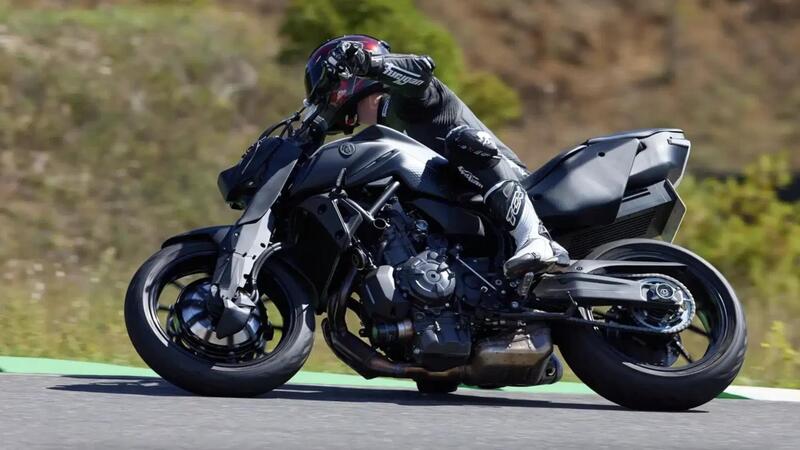 Furion F1: cos&igrave; la Yamaha MT-07 diventa ibrida e con trazione integrale