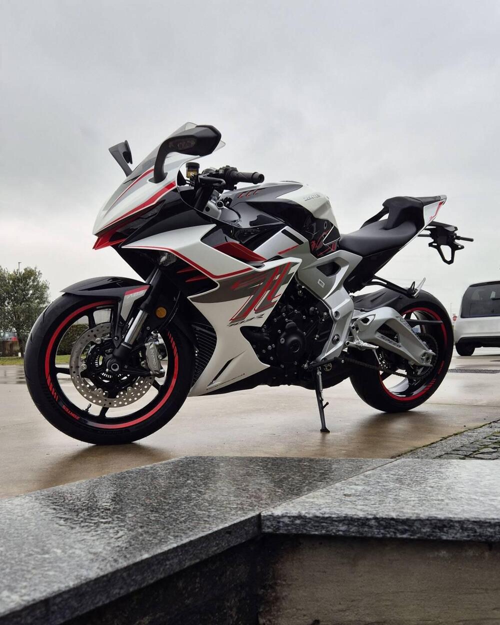 Zontes ZT703-RR (2025 - 26) (4)