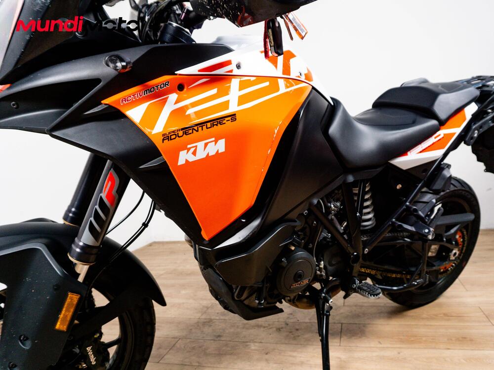 KTM 1290 Super Adventure S (2021) (9)