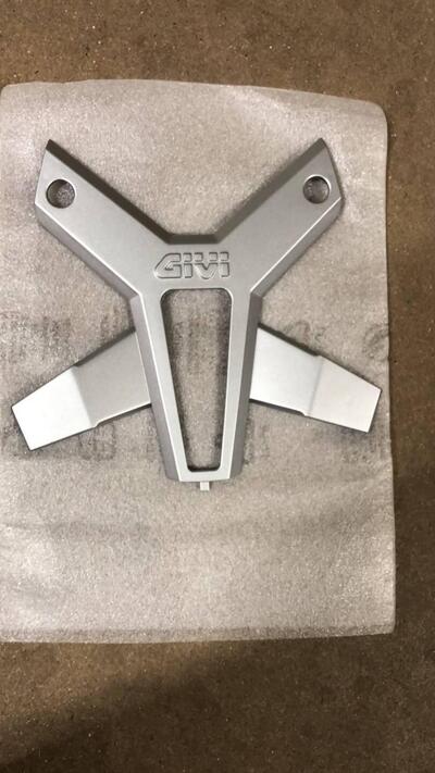 COVER PIASTRA GIVI M7
