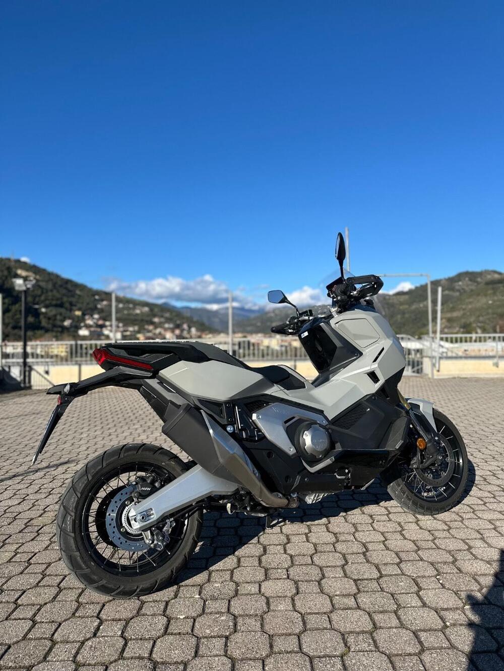 Honda X-ADV 750 (2025 - 26) (3)