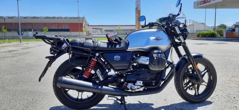 Moto Guzzi V7 III Stone S (2020) (6)