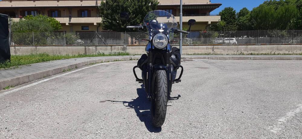 Moto Guzzi V7 III Stone S (2020) (7)
