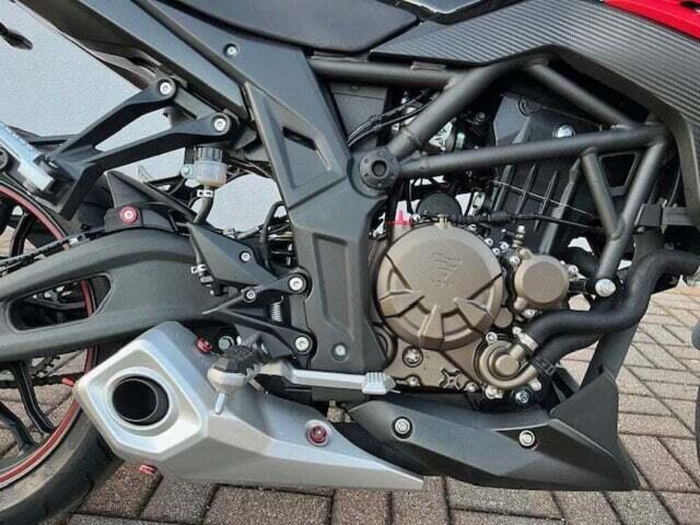 Voge Brivido 300R (2021 - 24) (5)