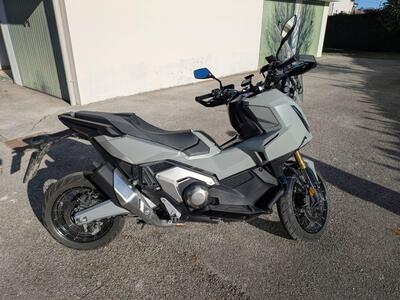 Honda X-ADV 750 (2025 - 26) usata