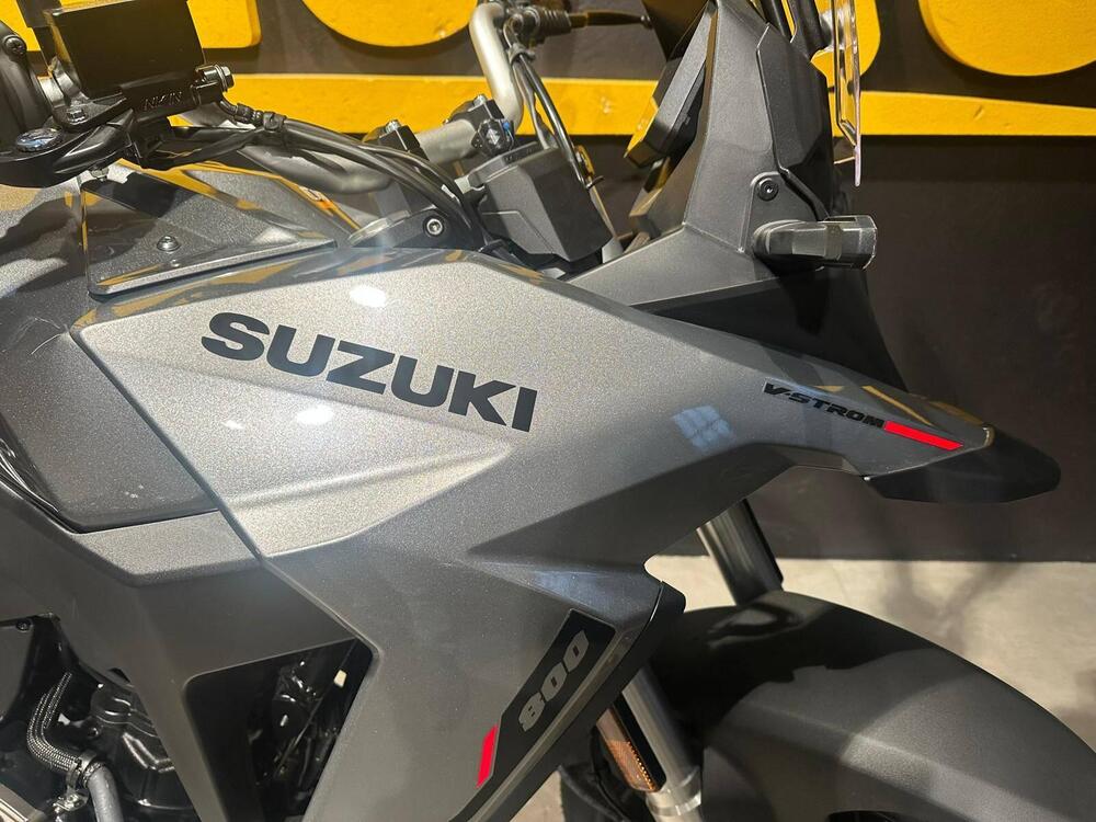 Suzuki V-Strom 800SE (2025 - 26) (6)