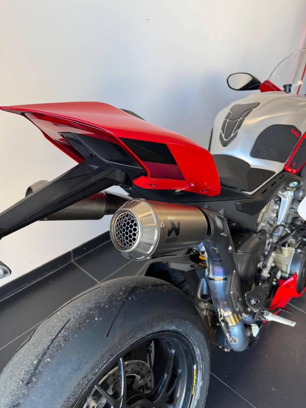 Ducati Panigale V4 R (2023 - 24) (5)
