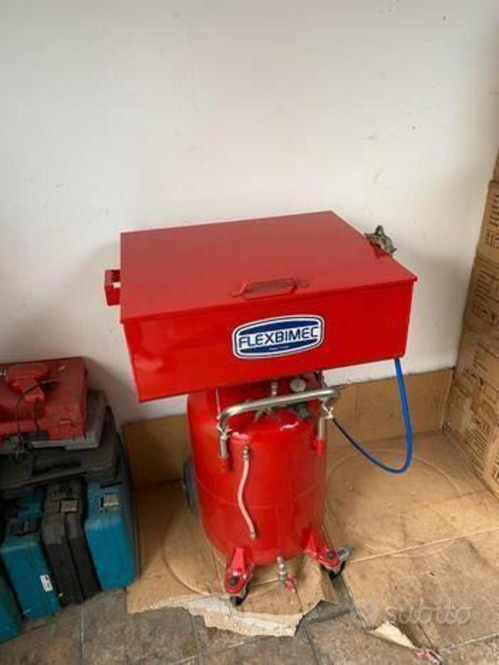 Vasca lavapezzi flexbimec con liquido omaggio Bikelift (2)