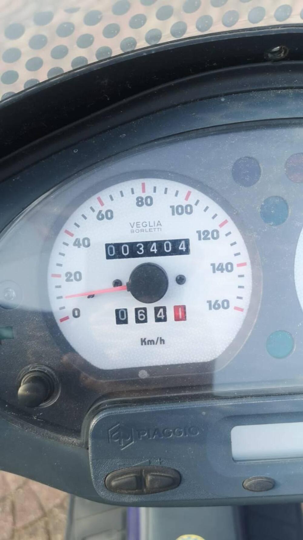 Piaggio Super Hexagon GTX 180 (6)