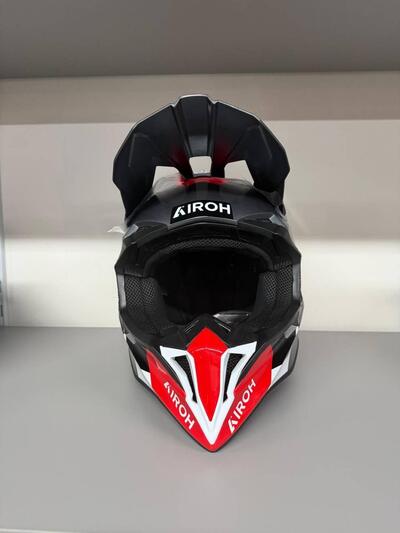 AIROH WRAAAP CONQUER RED GLOSS