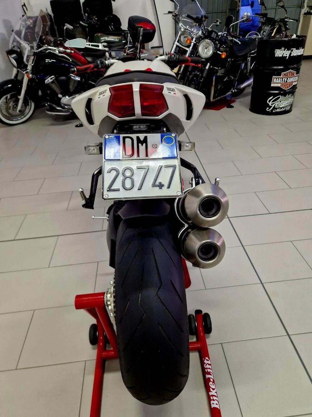 Ducati Streetfighter (2009 - 12) (7)