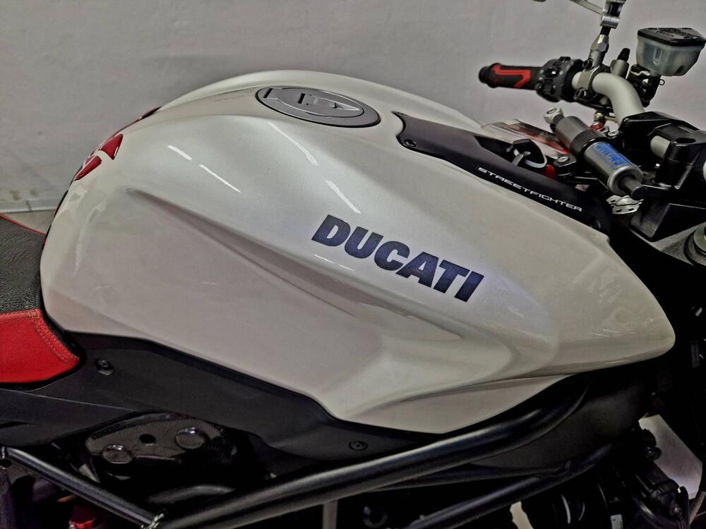 Ducati Streetfighter (2009 - 12) (16)
