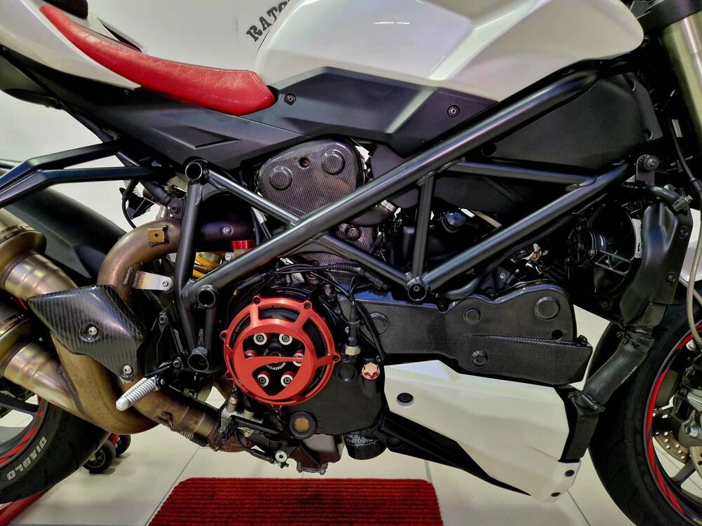 Ducati Streetfighter (2009 - 12) (17)