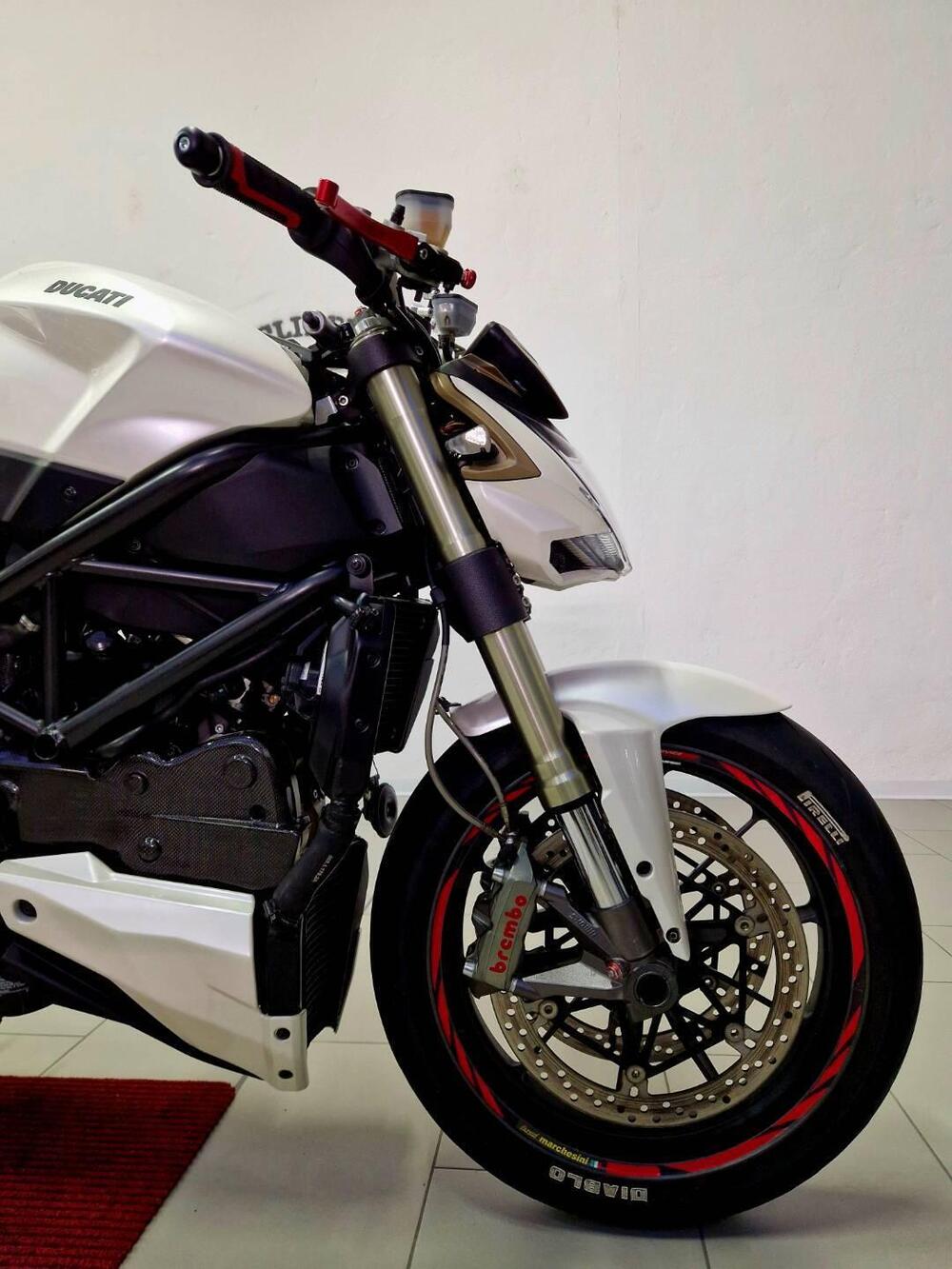 Ducati Streetfighter (2009 - 12) (18)