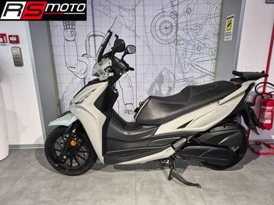 Kymco Agility 300i R16 ABS (2020) usata