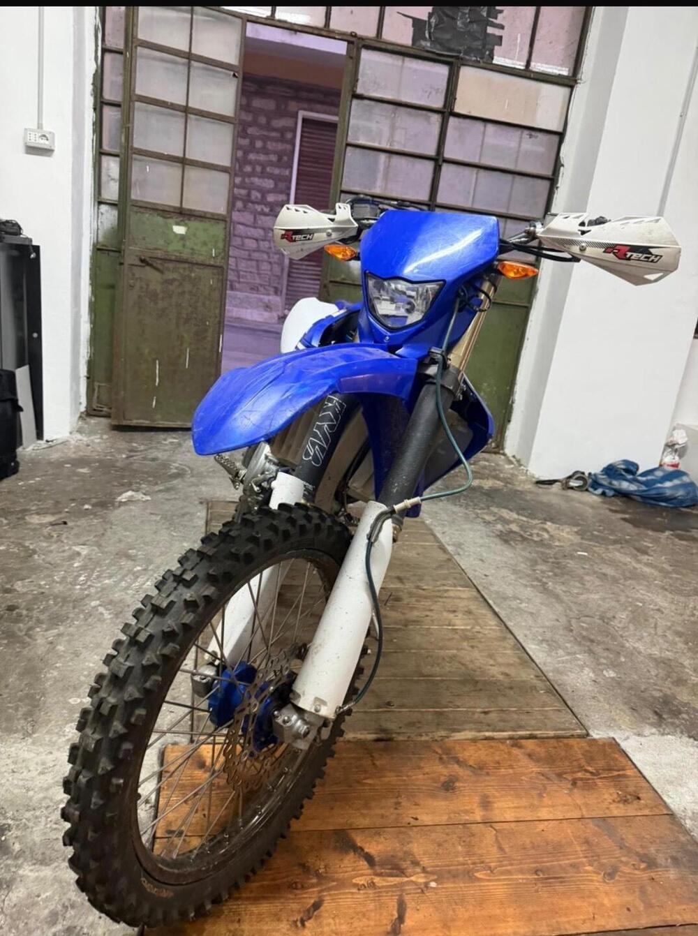 Yamaha YZ 450 F (2018) (2)