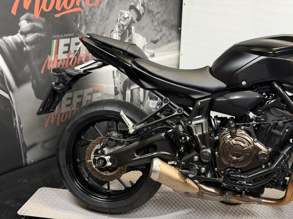 Yamaha MT-07 (2018 - 20) (3)
