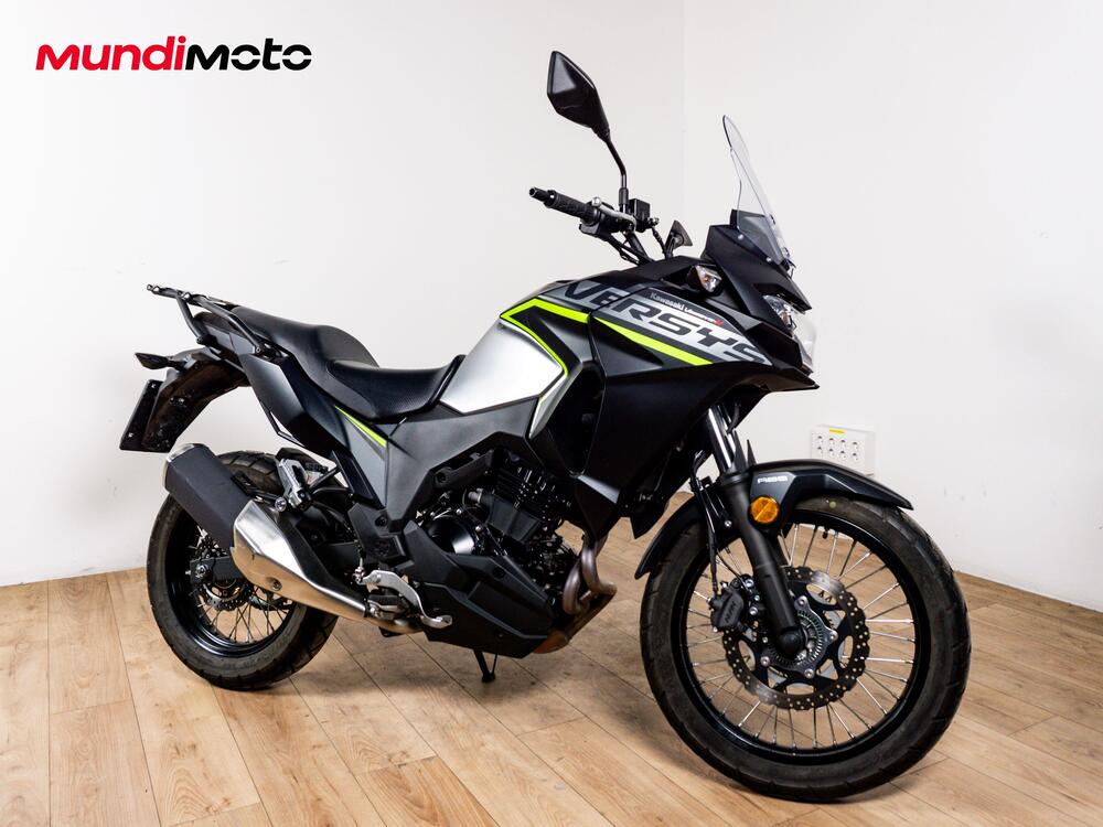 Kawasaki Versys-X 300 Adventure (2020) (2)