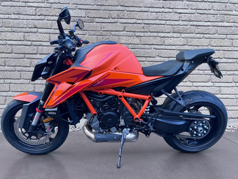 KTM 1390 Super Duke R (2024 - 26) (9)