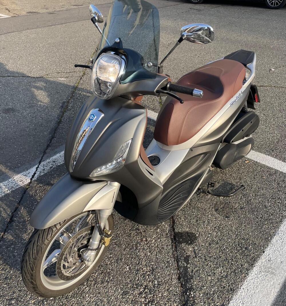 Piaggio Beverly 350 ABS (2016 - 20)