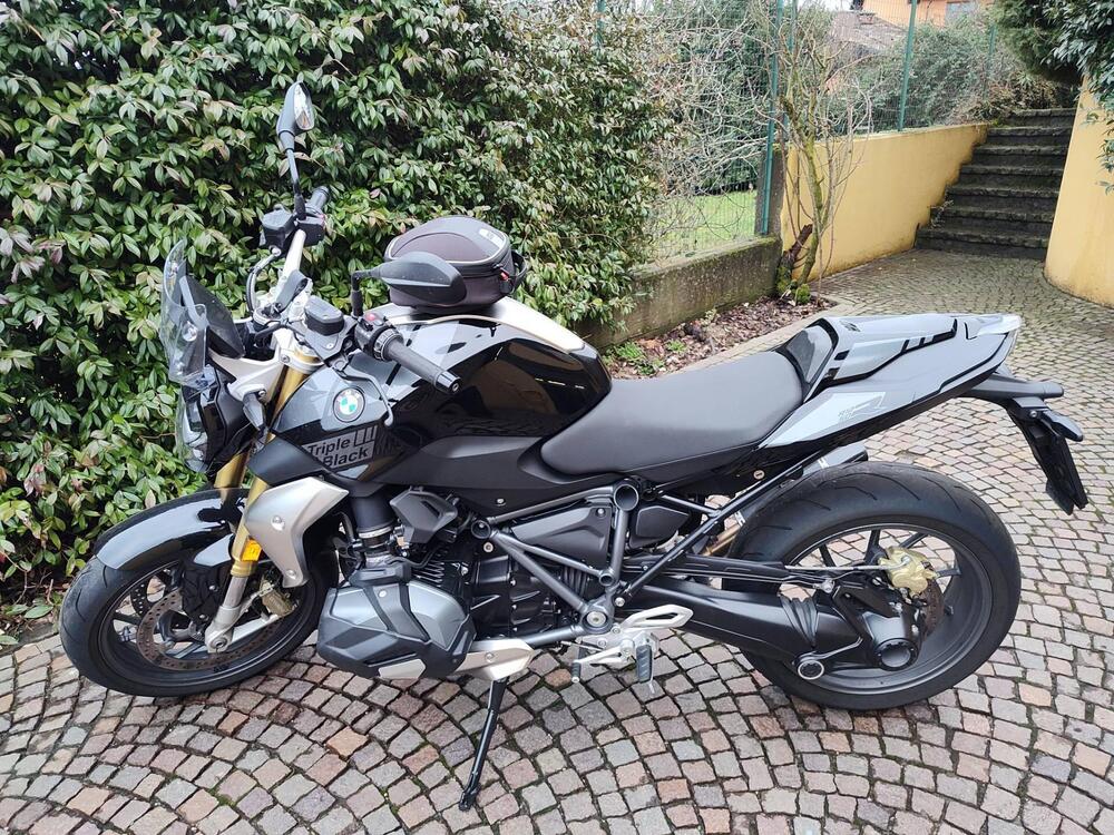 Bmw R 1250 R (2021 - 25) (2)