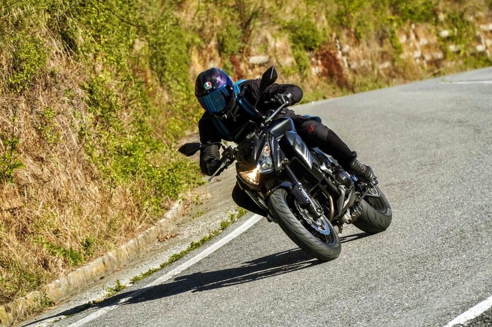 Kawasaki Z 800 e ABS (2012 - 16)