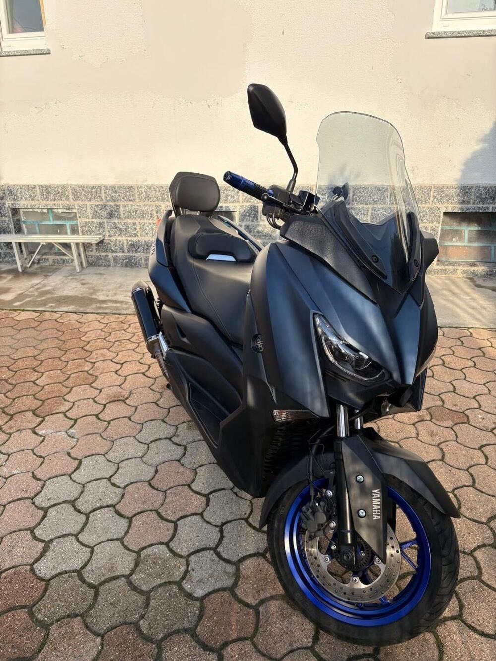 Yamaha X-Max 300 (2021 - 24) (2)