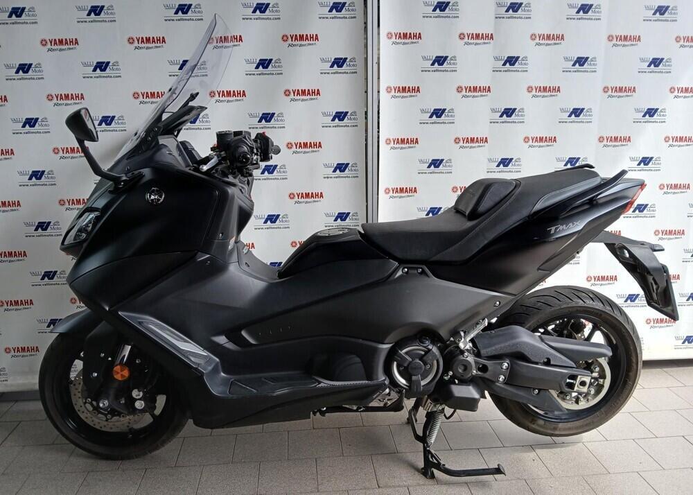 Yamaha T-Max 560 (2022 - 24) (2)