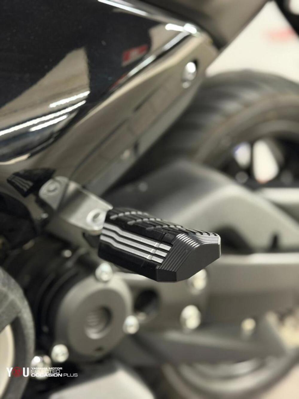 Yamaha T-Max 560 (2022 - 24) (6)