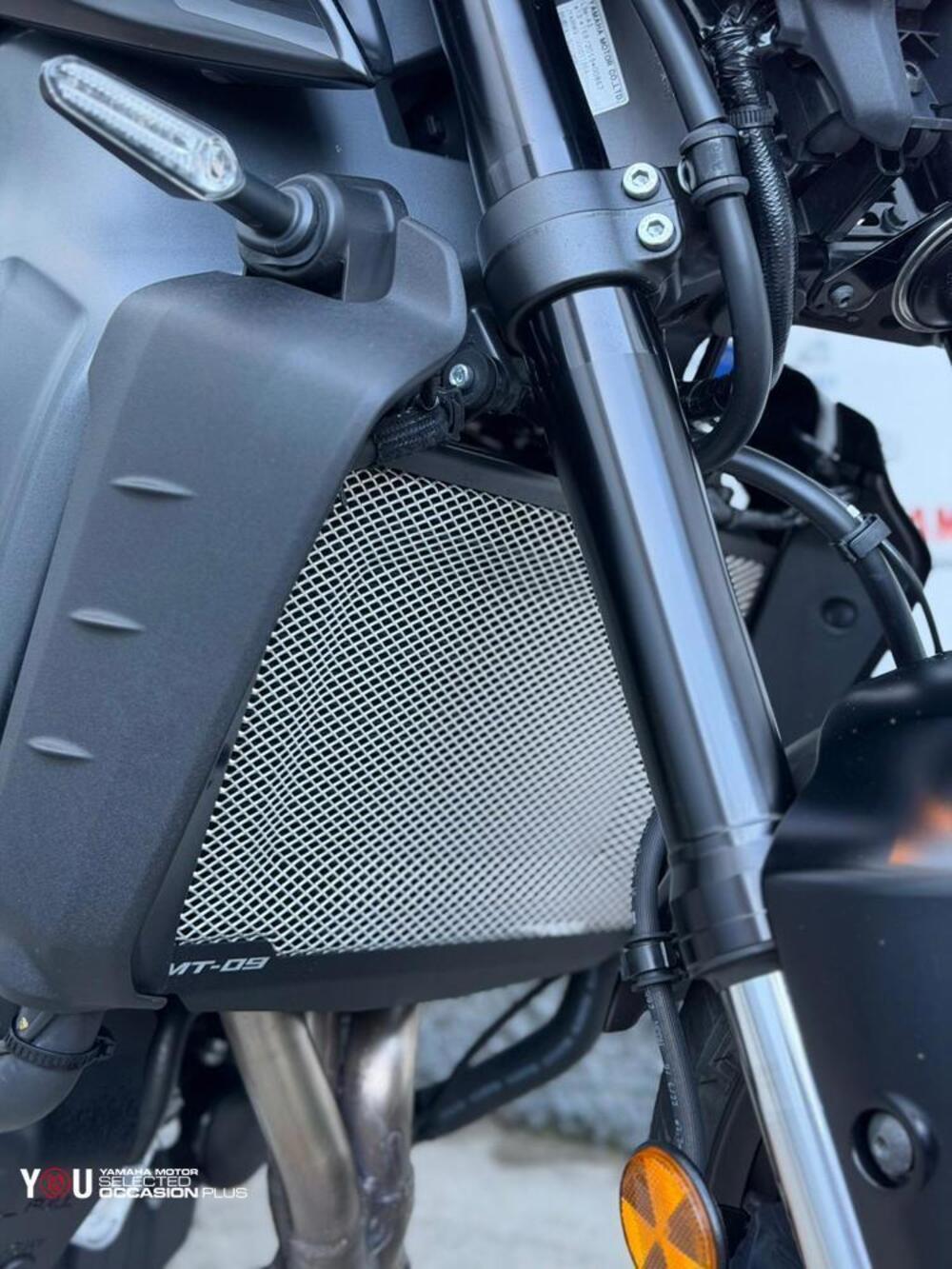 Yamaha MT-09 (2021 - 23) (9)