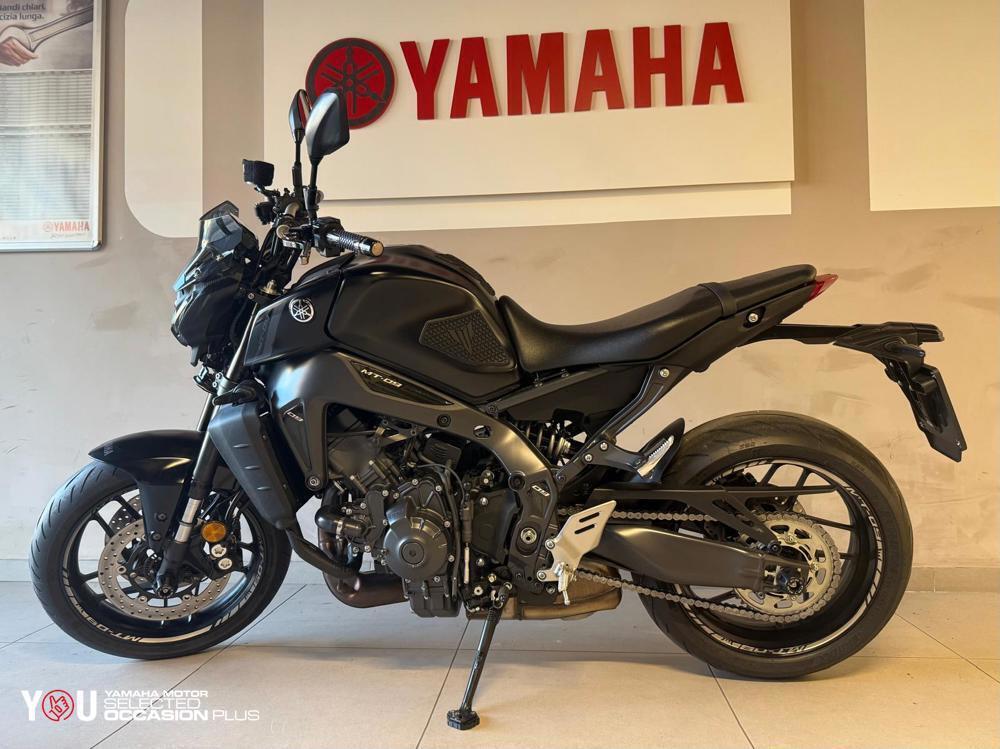 Yamaha MT-09 (2021 - 23) (9)