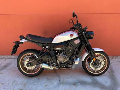 Yamaha XSR 700 XTribute (2022 - 24) usata