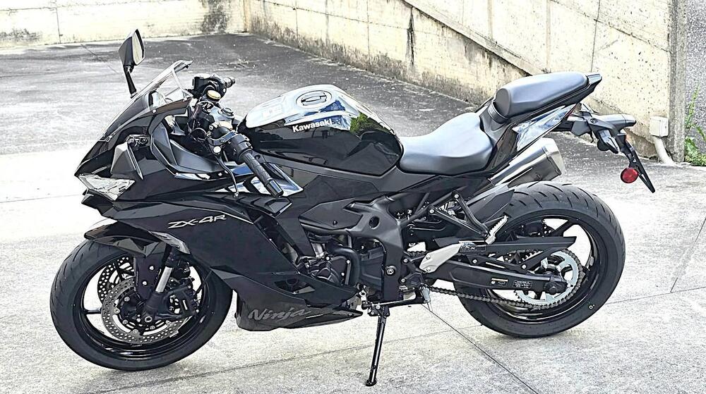 Kawasaki Ninja ZX-4R (2024 - 26) (5)