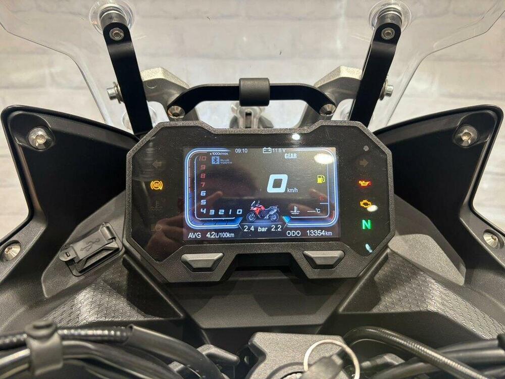 Voge Valico 650DSX (2021 - 24) (9)