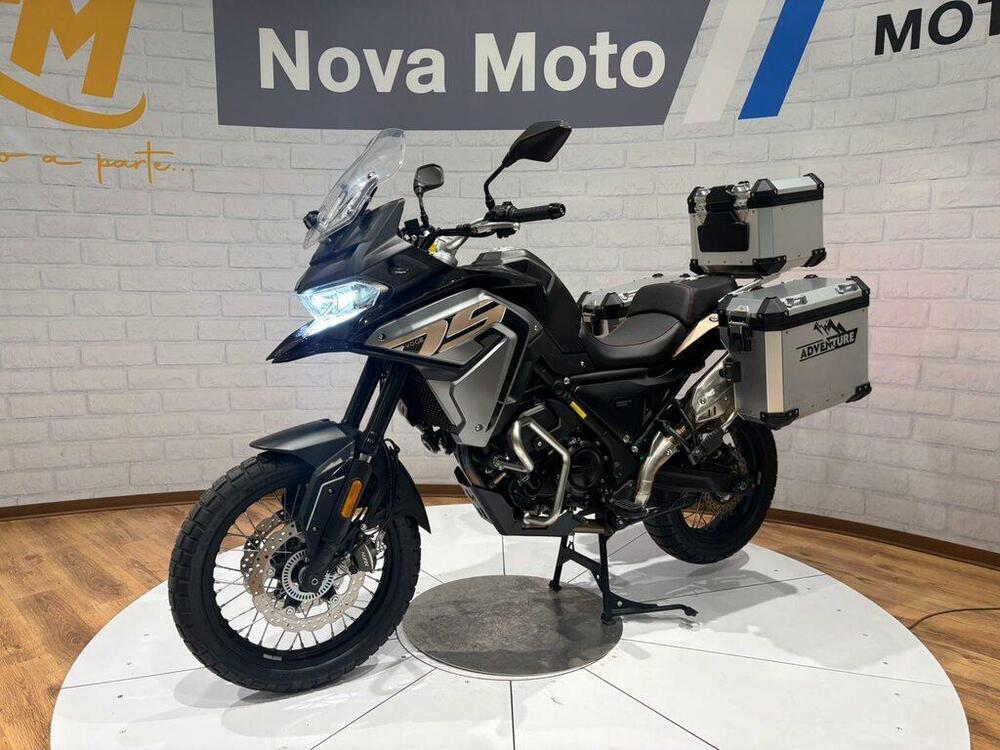 Voge Valico 650DSX (2021 - 24) (2)