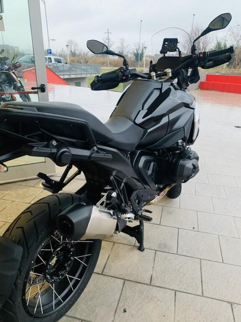 Bmw R 1300 GS (2023 - 26) (4)