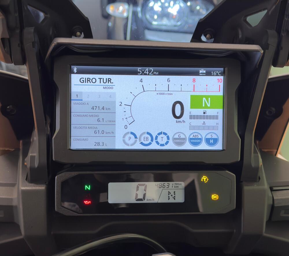 Honda Africa Twin CRF 1100L (2022 - 23) (12)